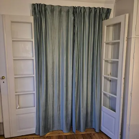 아파트 Cozy And Quiet In The Centre 78 Sqm